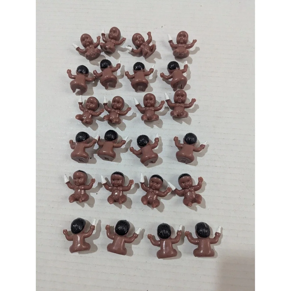 24 Piece Vintage Miniature Plastic Babies Brown Black Hair Baby Shower King Cake